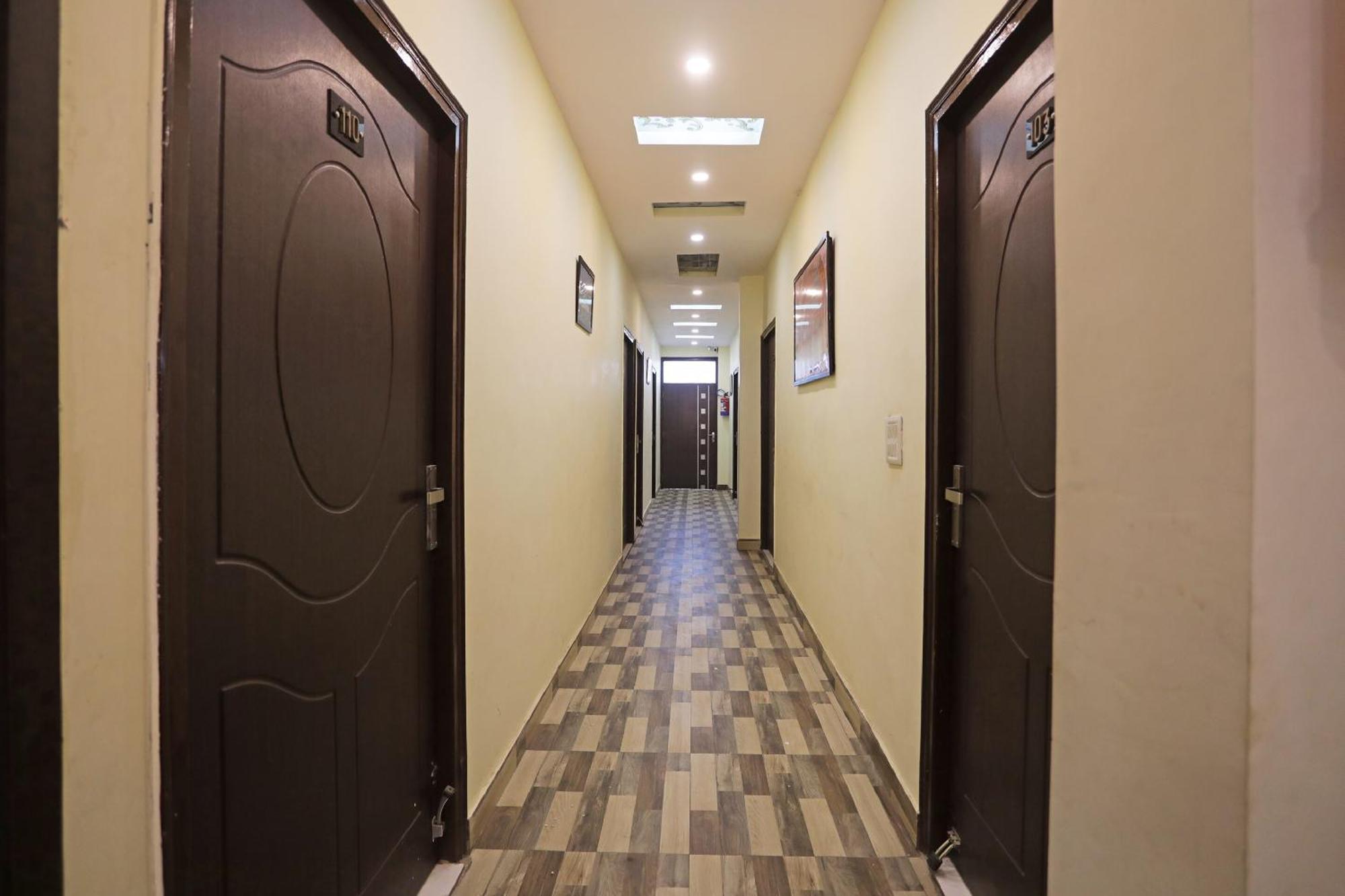 Hotel O Raj Palace ميروت المظهر الخارجي الصورة